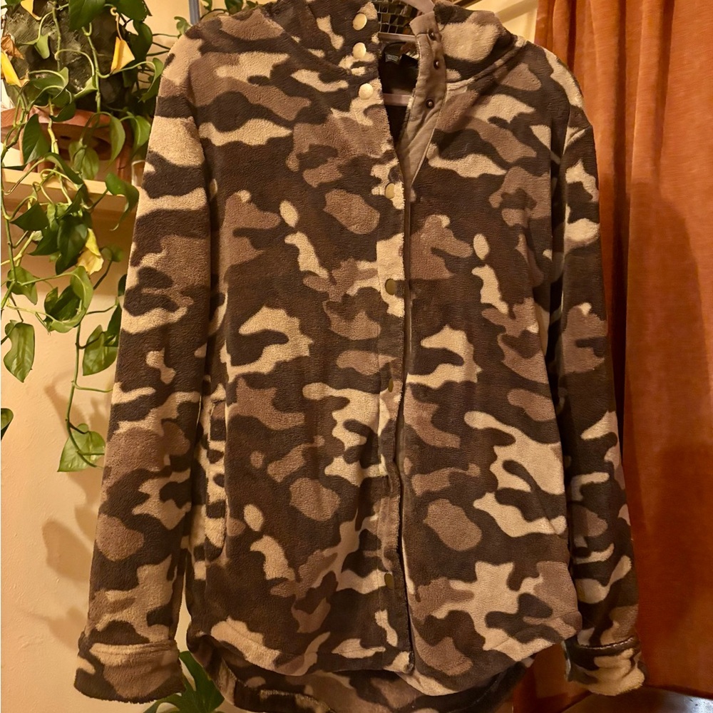 Volcom Brown Camouflage fleece Jacket
